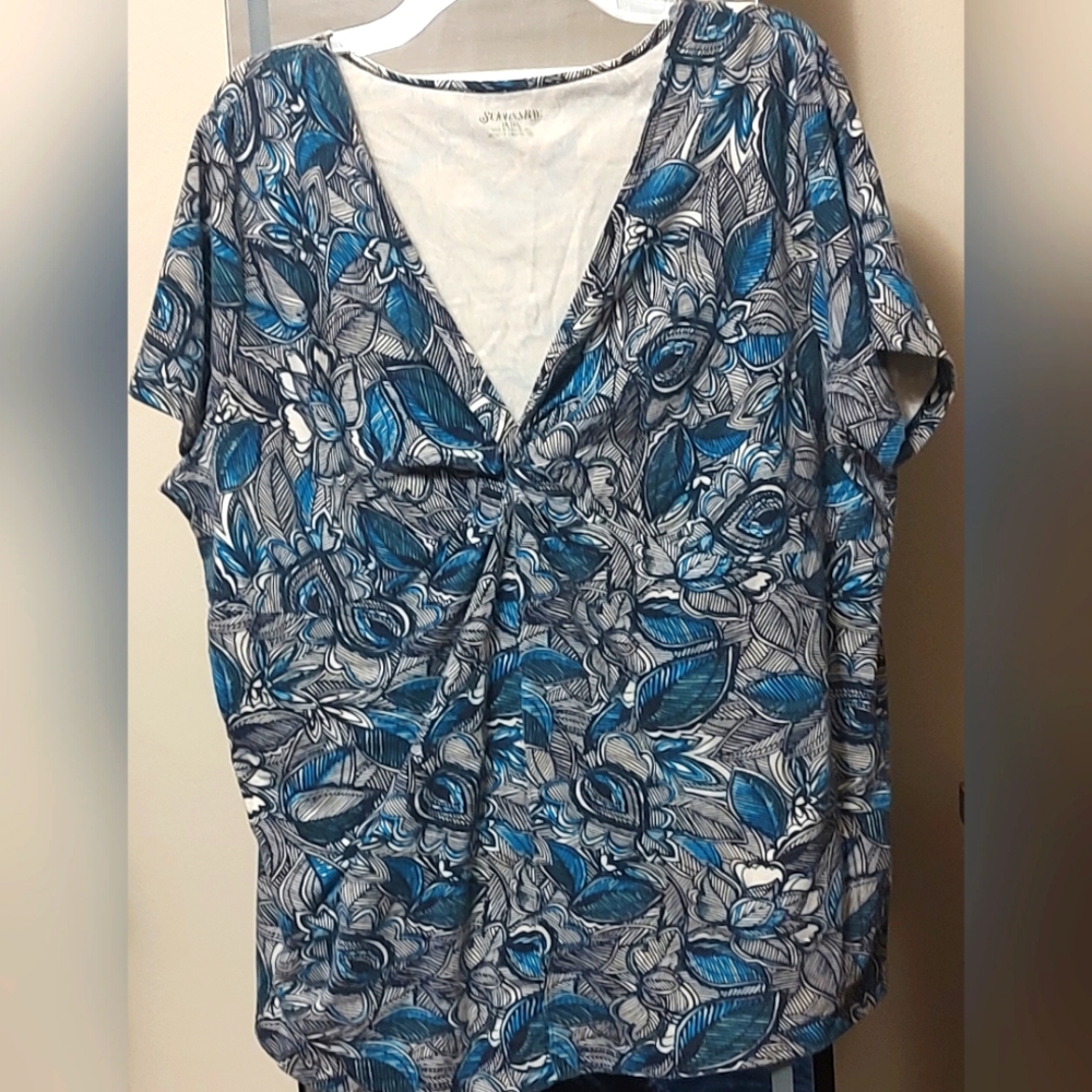 St John's Bay Teal and cream color 3X shirt